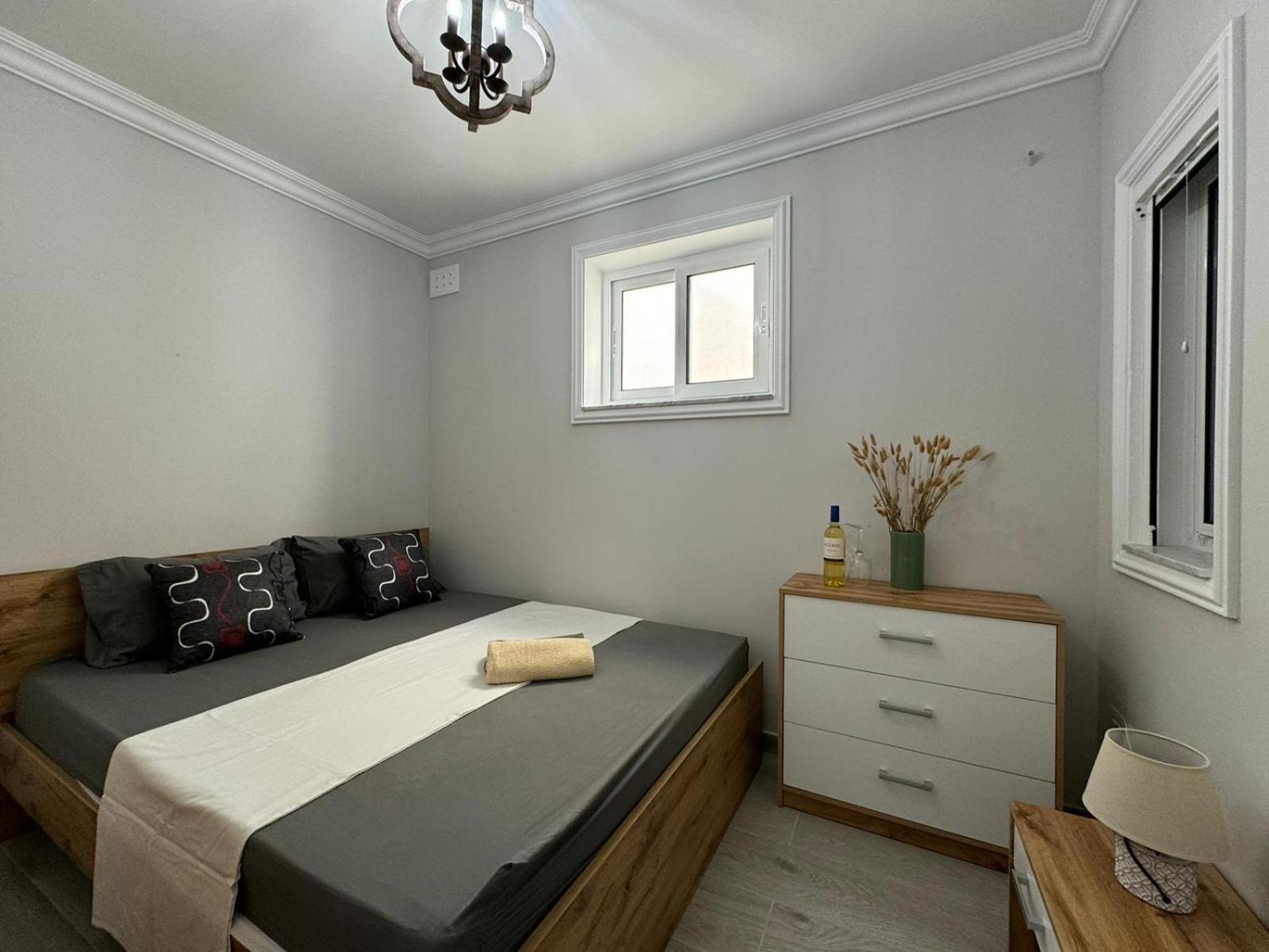 Luxury & Modern Two Bedroom Marsaskala Apartment Eksteriør billede